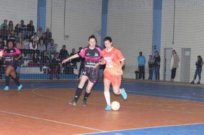 Maxxy Feminino 4 x 2 Pumas Futsal