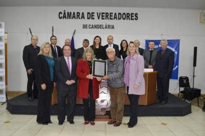 Colégio Medianeira recebe reconhecimento na Câmara 