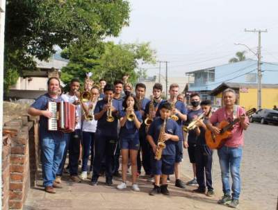 Escolas organizam atos ecumênicos em celebração à vida