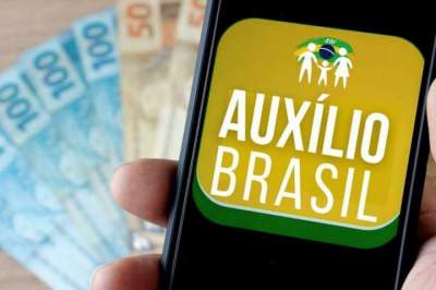 Auxílio Brasil: definido calendário de exigências de saúde e educação