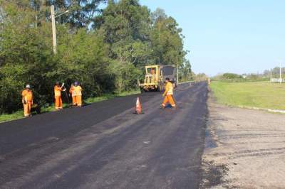 Obra de recapeamento da ERS 410